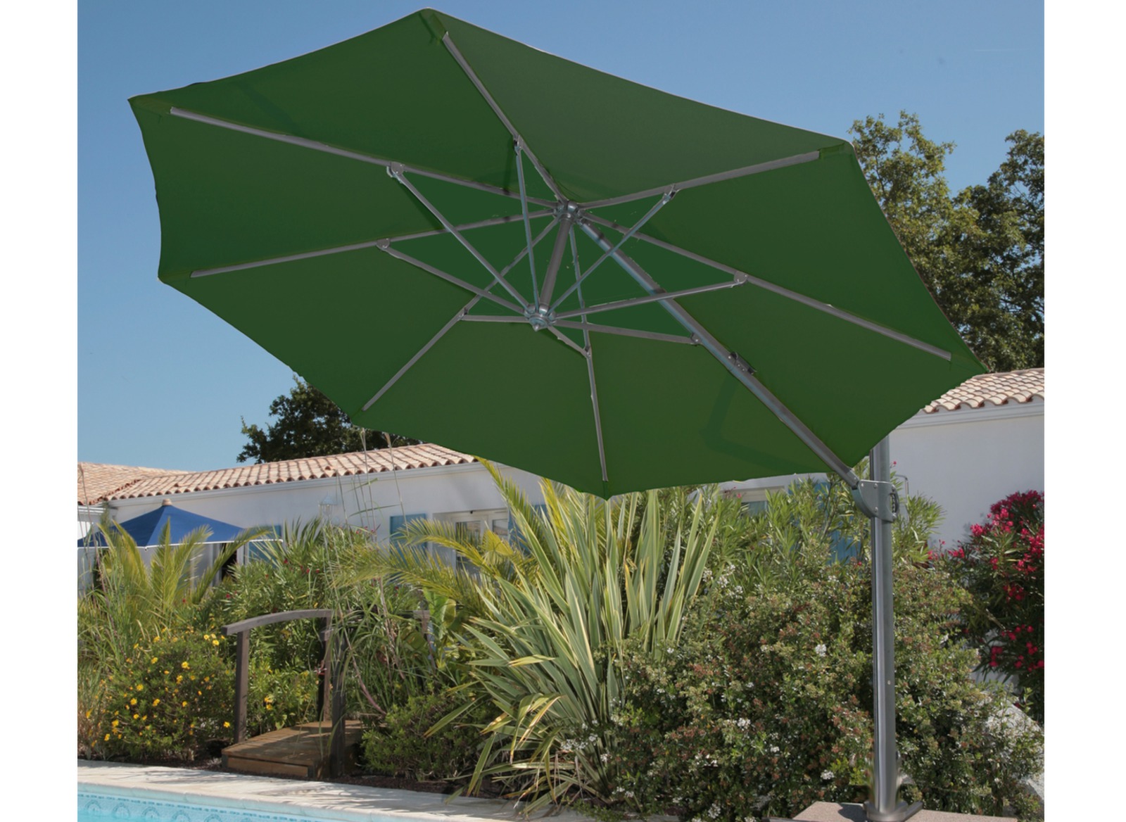 Housse de parasol déporté : Housses de protection pour parasols et  accessoires PROLOISIRS mobilier - botanic®